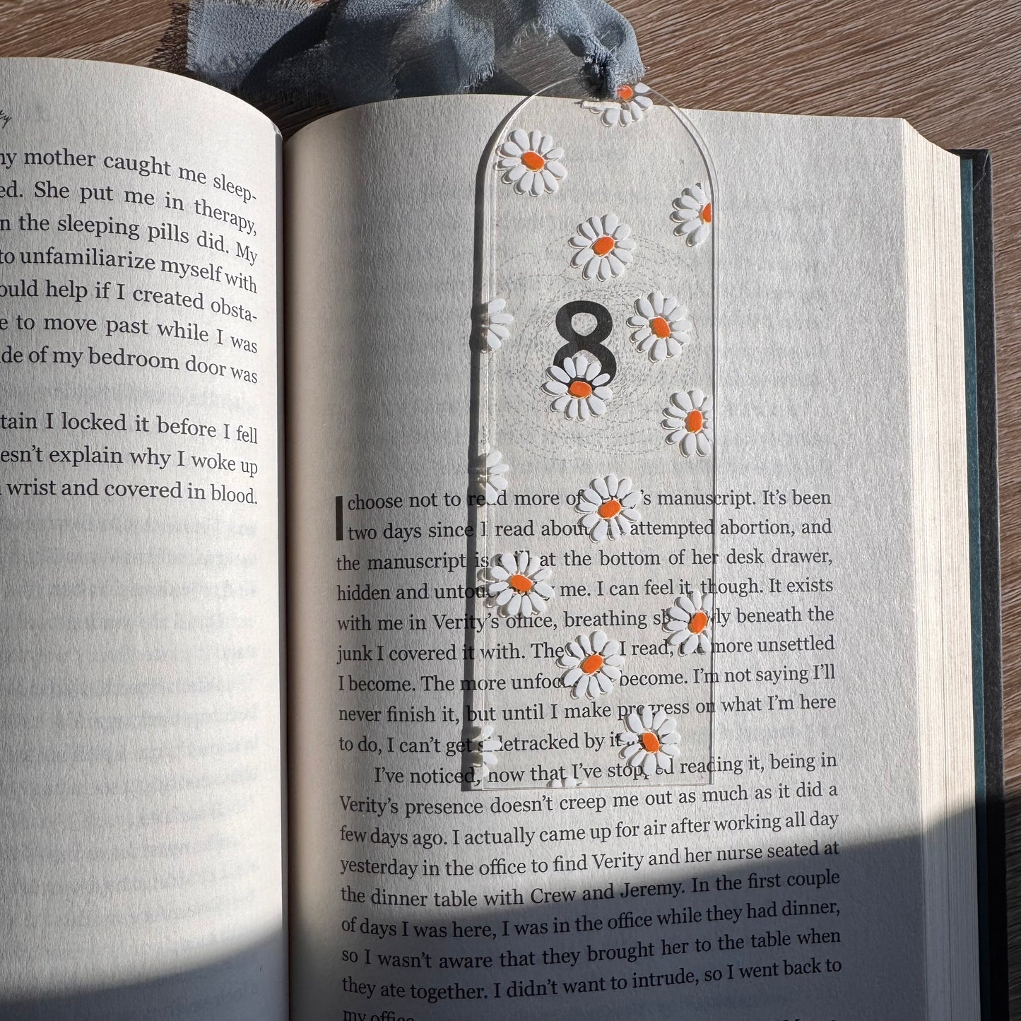 Daisies Bookmark