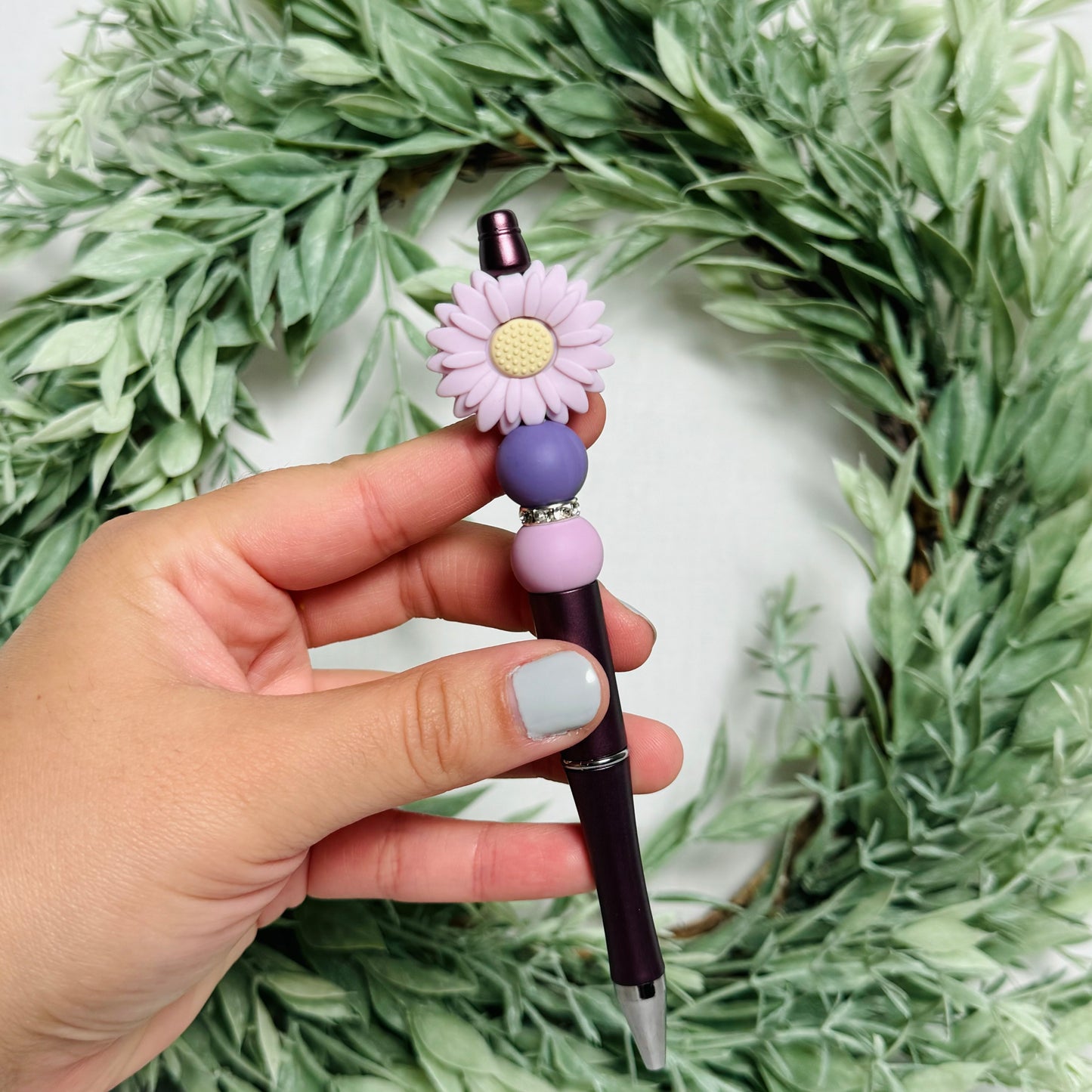 Lilac Daisy Beaded Pen