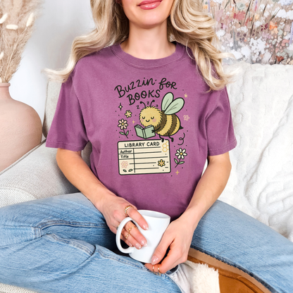 Buzzzin for Books Tee