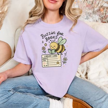 Buzzzin for Books Tee